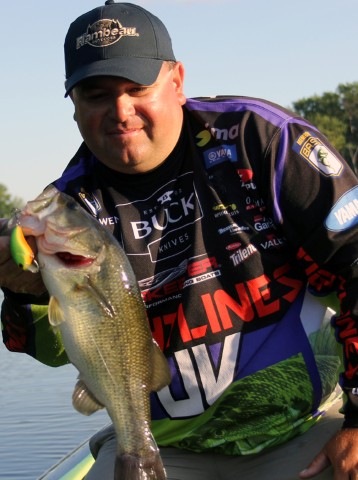 Bill Lowen Signs with CastAway Rods  Advanced Angler::Bass Fishing  News::Bassmaster::Major League Fishing