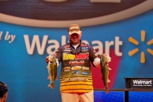 2013 FLW Cup Day One Leader Randall Tharp