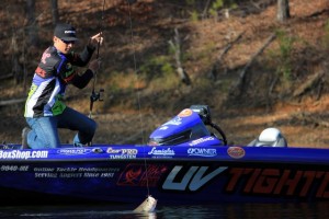 Justin Lucas Landing Bass - photo by True Image Promotions