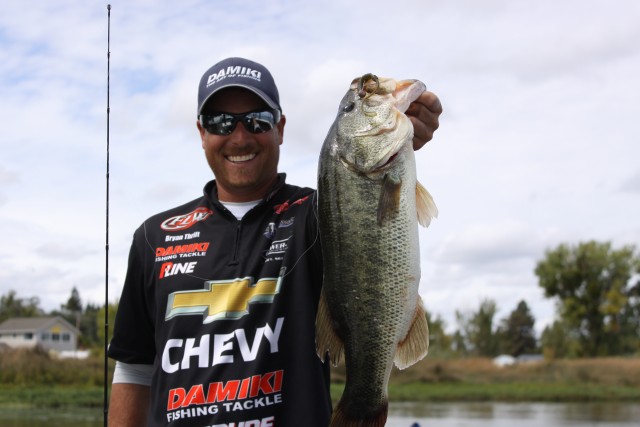Video – Pro Tips with Bryan Thrift and Kevin Stewart  Advanced  Angler::Bass Fishing News::Bassmaster::Major League Fishing