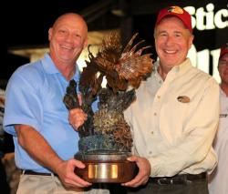 Johnny Morris Wins Conservation Award