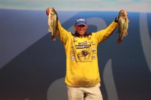 2011 Bassmaster Classic Day 3 Weigh-in (35)
