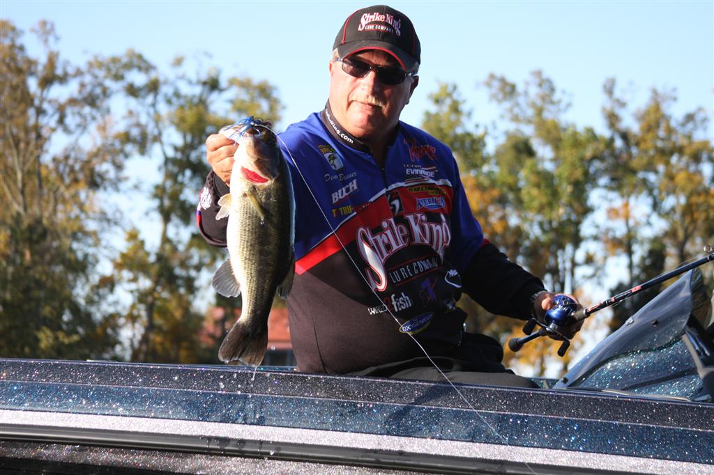 Flipping with Denny Brauer  Advanced Angler::Bass Fishing News