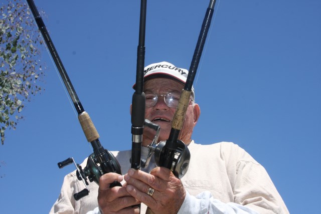 TBT – Dee Thomas – The Father of Flippin' a True Legend  Advanced  Angler::Bass Fishing News::Bassmaster::Major League Fishing