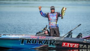 2016 FLW Tour Lake Champlain Day Two Leader Scott Martin - by Andy Hagedon - FLW